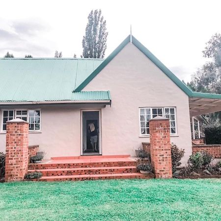 Pennygum Country Cottages Underberg Exterior photo